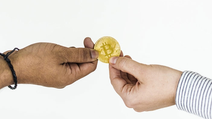 С Bitcoin могат да се изплащат заеми и да се плащат данъци