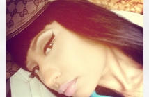 И Nicki Minaj се съблече за 18+ Instagram кадър