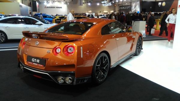 Nissan GT-R