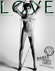 
Кейт Мос за Love Magazine (18+)
Лара Стоун за Love Magazine (18+)
Наоми Кембъл за Love Magazine (18+)
Наталия Водянова за Love Magazine (18+)
Eл Макферсън за Love Magazine
