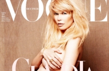 Клаудия Шифър - гола и бременна във Vogue