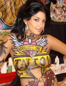 Снимка:  Официален сайт
И още: 
Без една може, с една не може - какво трябва да знаеш преди да се татуираш! 
Татуировките – кратко пътешествие във вселената, изрисувана върху плът! 