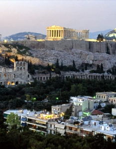  Атина


Разнообразие на различни архитектурни стилове, границата между ориенталското и средиземноморското, непрестанната глъчка - всичко това превръща гръцката столица в един от най-романтичните градове в Европа. 

На пръв поглед Атина може и да не ви се стори толкова атрактивна, но е факт, че ако си позволите да погледнете зад обвивката, ще откриете едно чудесно място. Отделните старинни местенца, запазили духа на отделните епохи, историческият център и разбира се, голямата забележителност - Акропола. 

Там ще откриете и духа на "Златния век" - архитектурните обекти - Партенон, Ерехтион, Храмът на Богинята Нике, театъра на Дионис. А също така и мястото, от което можете да видите Атина такава, каквато е - обвита в романтика и съхранила изцяло духа на многовековната си история...
