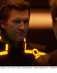 Трон: Заветът (Tron: Legacy) - 3