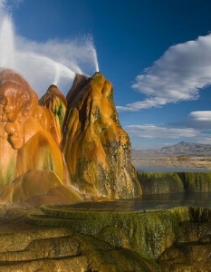 Летящият гейзер (Fly Geyser)  - 3