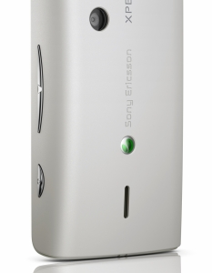 Смартфонът Sony Ericsson Xperia X8 работи с операционна система Android и  разполага с 3-инчов дисплей, 130 МВ вградена памет, процесор Qualcomm  MSM7227 600MHz. и 3.2-мегапикселова камера.