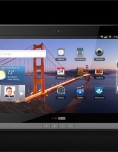 Една от по-малко известните в България компании на изложението CES 2011 OpenPeak също представи свой таблет, разработен на базата на Intel Moorestown. Моделът е 10,1 инча, и има покритие Corning Gorilla. Сред функциите му са още i-Fi a/b/g/n и Bluetooth 2.1+EDR и 3G.
 