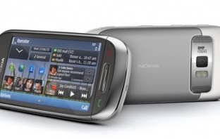 Nokia C7-00