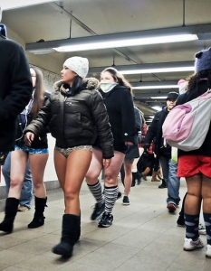 No Pants Subway Ride в Ню Йорк - 11