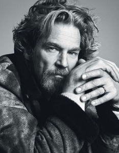 Джеф Бриджес (Jeff Bridges) за:
Най-доброто изпълнение на последното десетилетие бе Майк Уайт в Chuck&Buck. Гениално, направо го обожавам.