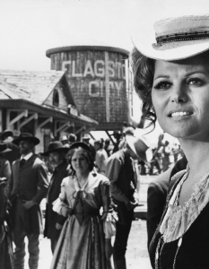 Клаудия Кардинале (Claudia Cardinale) - 16