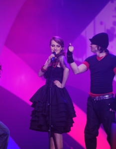 Рут Колева изпълнява Fever по време на финала на "Българската песен на Евровизия 2011" на 23 февруари в зала 1 на НДК.