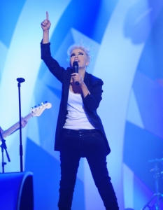 Поли Генова на Българската песен в Евровизия 2011 - 11
