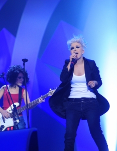 Поли Генова на Българската песен в Евровизия 2011 - 13