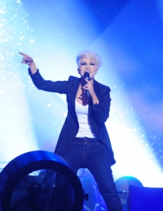 Поли Генова на Българската песен в Евровизия 2011 - 15