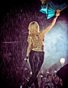 Шакира с концерт в Сао Пауло, Бразилия - 11