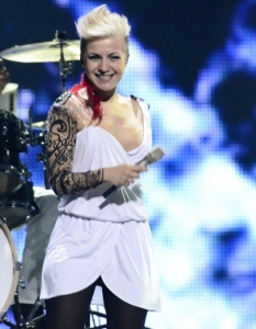 Поли Генова на Евровизия 2011 в Дюселдорф - 4