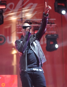 Coca-Cola Happy Energy Tour 2011 - финал с Taio Cruz в София - 2