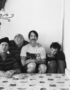 Red Hot Chili Peppers - 7