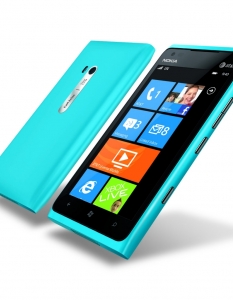Nokia Lumia 900Сътрудничеството между Microsoft и Nokia дава все по-впечатляващи плодове и сред тях е новият Lumia 900 – първият в света Windows Phone телефон с поддръжка на новия безжичен стандарт за пренос на данни – LTE. Апаратът предлага и опция за 4G комуникация. Nokia Lumia 900 е екипиран с 4.4-инчов AMOLED дисплей и 8МР вградена камера с оптика на Carl Zeiss.