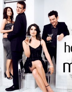 Как се запознах с майка ви (How I Met Your Mother)
Сериалът на CBS "Как се запознах с майка ви" (How I Met Your Mother) е един от най-гледаните ситкоми, които се излъчват в момента. Създаден е по идея на Картър Бейс (Carter Bays) и Крейг Томас (Craig Thomas) и се излъчва от 2005 година. 
Историята е представена като поредица от спомени на основния персонаж Тед, който през 2030 година разказва на децата си как е срещнал майка ми. В ролята на Тед е Джош Раднор (Josh Radnor), партнират му Джейсън Сийгъл (Jason Segel), Нийл Патрик Харис (Neil Patrick Harris), Коби Смолдърс (Cobie Smulders) и Алисън Ханигън (Alyson Hannigan). 