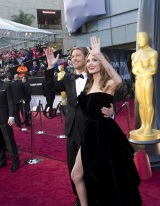 Оскар 2012 - звездите на червения килим - 7