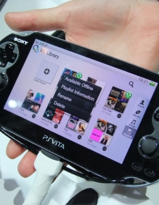 Сред звездите на партито на Sony бе новата гейм конзола PS Vita