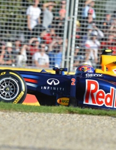 Отбор: Red Bull Двигател: Renault Пилоти: Себастиан Фетел и Марк Уебър Представяне през Сезон 2011: Шампионска титла (650 точки) Дебют във Формула 1: 2005 г.