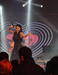 Софи Маринова в Турция по време на турнето за "Евровизия" - 4