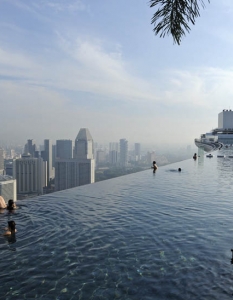 В Сингапур има басейн в небето - SkyPark в Marina Bay Sands - 3