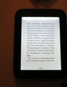 Barnes & Noble Nook Simple Touch with GlowLight - 9