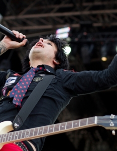 Billie Joe Armstrong (Green Day) - 4