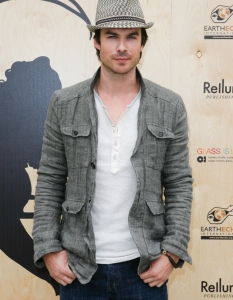 Иън Съмърхолдър (Ian Somerhalder) - 3