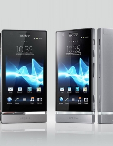 Sony Xperia P - 1