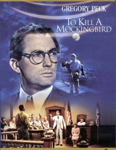 To Kill a Mockingbird (1962)
Отличеният с Пулицър роман на Харпър Лий – "Да убиеш присмехулник", напълно заслужено печели три Оскара, включително за главна мъжка роля за адвоката Атикус Финч, изигран от Грегъри Пек. 
Макар книгата и филмът да са създадени преди повече от 50 години, те все още са актуални и също толкова грабващи, колкото и при излизането си.