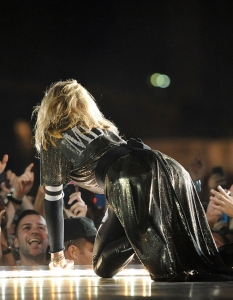 Madonna - MDNA World Tour 2012 - 12