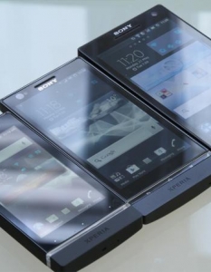 Sony Xperia U - 8