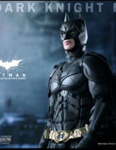 The Dark Knight Rises - Batman/Bruce Wayne Accurate Action Figure - 11