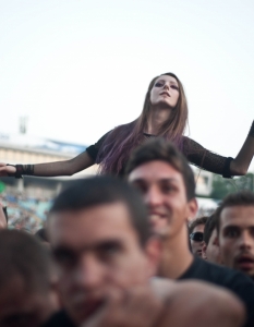 Sofia Rocks 2012: Ugly Kid Joe, Within Temptation, Kaiser Chiefs, Guns N