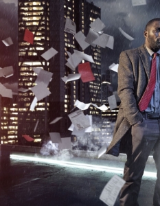 Лутър (Luther)
Брилянтният мини сериал на BBC One притежава всички качества, нужни на една криминална поредица, за да бъде успешна - неочаквани обрати, динамично действие и един детектив с много нетрадиционни методи. В ролята на своенравния инспектор Джон Лутър е Идрис Елба (Idris Elba).