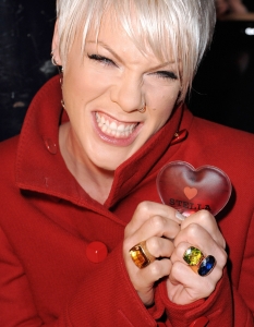 P!nk - 4