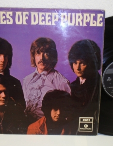 1968-1969 – Началото
Макар Deep Purple да стават легендарната хард рок група, позната на целия свят с идването на Ian Gillan и Roger Glover в бандата, началото им е малко по-рано. През 1968 г. се събира първият състав на Deep Purple, в който участват Ritchie Blackmore на китара, Nick Simper на бас китара, Rod Evans - вокали, Jon Lord на клавишни и Ian Paice на барабани. 
Петимата бързо стават популярни както във Великобритания, така и в Северна Америка, и издават първите два албума на групата, служещи за основа на цялата им дискография –Shades of Deep Purple и The Book of Taliesyn.