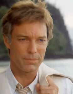 Ричард Чембърлейн (Richard Chamberlain)В този случай заглавията са две. При това превърнали се в безспорна класика и познати по цял свят. Shogun и The Thorn Birds са двата мини сериала, с които винаги ще свързваме името на Ричард Чембърлейн (Richard Chamberlain). 