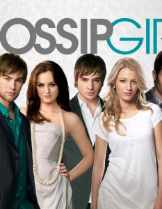 Gossip Girl (Клюкарката)
Gossip Girl е още един хитов сериал, базиран на успешна литературна поредица със същото име. Авторката на романите е Сесили фон Зигезар (Cecily von Ziegesar). 
Главните роли в поредицата на The CW са поверени на Блейк Лайвли (Blake Lively) и Лейтън Мийстър (Leighton Meester), а гласът на Клюкарката, който чуваме зад кадър, принадлежи на актрисата Кристен Бел (Kristen Bell). 