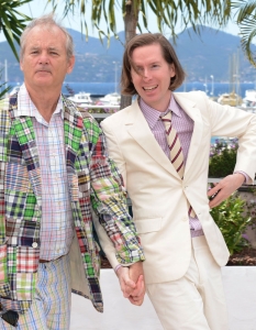 Уес Андерсън и Бил Мъри
Уес Андерсън (Wes Anderson) и Бил Мъри (Bill Murray) са сякаш две части от едно цяло. Със страхотното си чувство за хумор двамата си пасват перфектно, а всичките им пет колаборации (Rushmore, The Royal Tenenbaums, Fantastic Mr. Fox, The Life Aquatic with Steve Zissou и Moonrise Kingdom) досега са меко казано едни от най-свежите и обичани ленти в киното за последните 15 години. 
Последната от тях – Moonrise Kingdom (Царство на пълнолунието), е номинирана за престижната награда Златна палма на провелия се през май филмов фестивал в Кан, като губи в конкуренцията на Amour на Майкъл Ханеке.