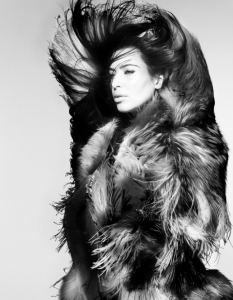 Ким Кардашян за V Magazine Есен 2012  - 6
