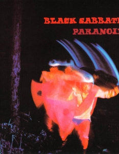 2. Black Sabbath – Paranoid
Вторият проект на Black Sabbath излиза през септември 1970 г., само няколко месеца след появата на дебюта им на пазара. War Pigs, Paranoid и Iron Man са само част от парчетата, които впоследствие се превръщат в любими песни на редица метъл фенове по света. 