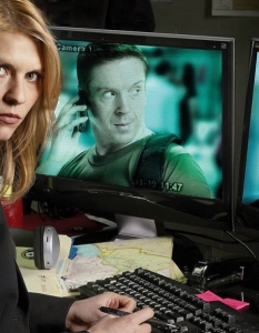 Клеър Дейнс (Claire Danes)Клеър Дейнс (Claire Danes) спечели приза за най-добра актриса в драматичен сериал за изпълнението си в Homeland. Сред номинираните в същата категория бяха Глен Клоуз (Glenn Close ) и Мишел Докъри (Michelle Dockery), което само по себе си е достатъчно признание.