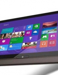 Toshiba Satellite U920T - 2