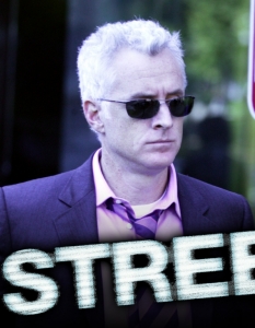 K Street Сериалът на HBO K Street е продуциран от Стивън Содърбърг (Steven Soderbergh). Содърбърг печели Оскар за режисурата на Traffic, а K Street не е единственият сериал, който продуцира. Неговото име стои и зад още едно заглавие на HBO - Unscripted.  